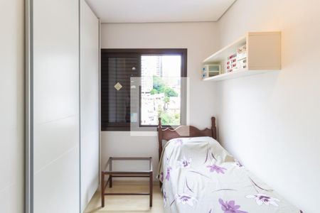 Apartamento à venda com 69m², 2 quartos e 1 vagaQuarto 2