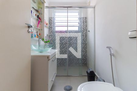 Apartamento à venda com 69m², 2 quartos e 1 vagaBanheiro 