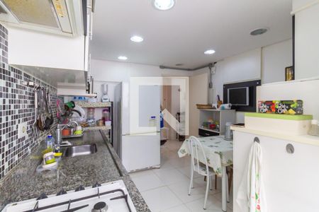Cozinha  de apartamento à venda com 2 quartos, 69m² em Vila Mariana, São Paulo