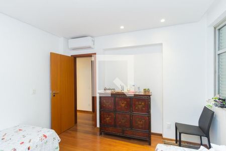 Foto 11 de apartamento à venda com 4 quartos, 180m² em Centro, Belo Horizonte