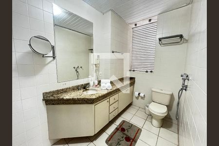 Banheiro de apartamento para alugar com 1 quarto, 52m² em Carandiru, São Paulo