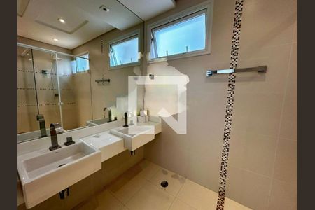 Casa de Condomínio à venda com 4 quartos, 800m² em Parque Terra Nova II, São Bernardo do Campo