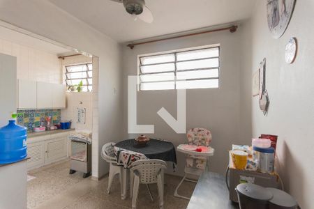 Apartamento à venda com 106m², 3 quartos e sem vaga Apartamento à venda com 106m², 3 quartos e sem vagaCozinha