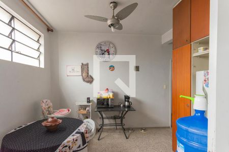 Apartamento à venda com 106m², 3 quartos e sem vaga Apartamento à venda com 106m², 3 quartos e sem vagaCozinha