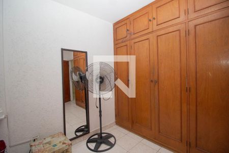 Apartamento à venda com 98m², 3 quartos e 2 vagas Apartamento à venda com 98m², 3 quartos e 2 vagasQuarto 2