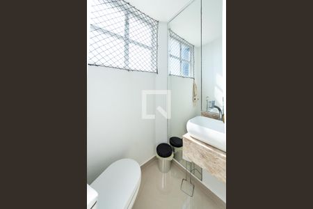 Apartamento para alugar com 195m², 3 quartos e 2 vagasLavabo
