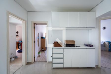 Apartamento para alugar com 195m², 3 quartos e 2 vagasCorredor