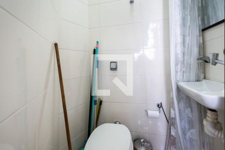 Apartamento para alugar com 195m², 3 quartos e 2 vagasBanheiro de serviço