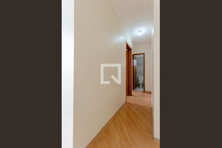 Corredor de apartamento para alugar com 2 quartos, 54m² em Vila Cruz das Almas, São Paulo