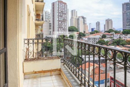 Sacada de apartamento à venda com 2 quartos, 105m² em Perdizes, São Paulo