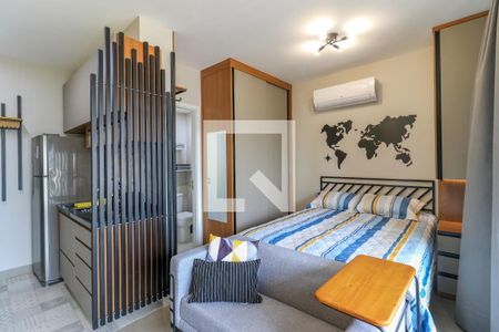 Sala/Quarto de kitnet/studio para alugar com 1 quarto, 31m² em Campo Belo, São Paulo