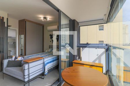 Studio para alugar com 31m², 1 quarto e sem vaga Studio para alugar com 31m², 1 quarto e sem vagaVaranda