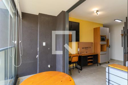 Studio para alugar com 31m², 1 quarto e sem vaga Studio para alugar com 31m², 1 quarto e sem vagaVaranda