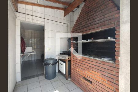 Apartamento à venda com 76m², 3 quartos e 1 vaga Apartamento à venda com 76m², 3 quartos e 1 vagaÁrea comum - Churrasqueira