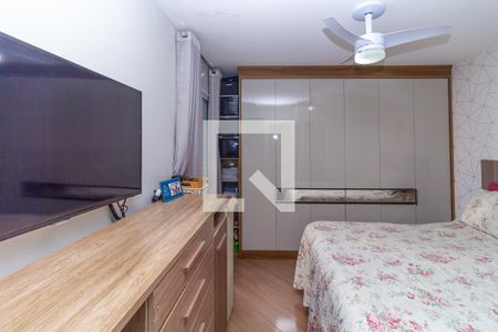 Apartamento à venda com 75m², 3 quartos e 2 vagasQuarto 2 - Suíte