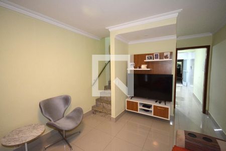 Sala de casa de condomínio à venda com 3 quartos, 160m² em Jardim Marajoara, São Paulo
