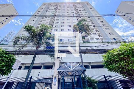 Apartamento para alugar com 60m², 2 quartos e 1 vaga Apartamento para alugar com 60m², 2 quartos e 1 vagaFachada