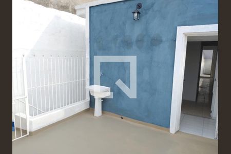 Casa à venda com 180m², 2 quartos e 1 vagaÁrea de Serviço casa 2