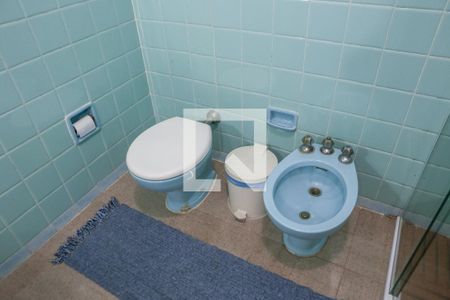 Casa à venda com 195m², 3 quartos e 3 vagasBanheiro 1