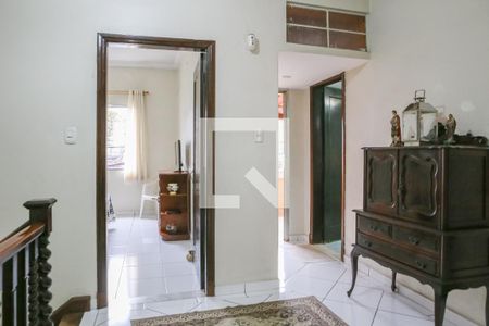 Casa à venda com 195m², 3 quartos e 3 vagasHall Segundo Andar