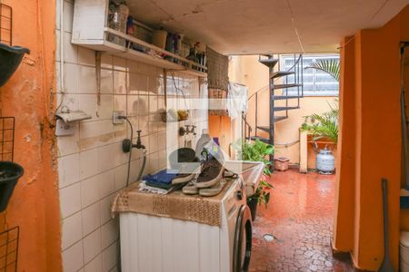 Casa à venda com 195m², 3 quartos e 3 vagasQuintal e Área de Serviço