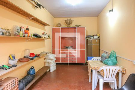 Casa à venda com 195m², 3 quartos e 3 vagasCômodo Extra