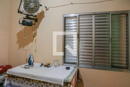 Casa à venda com 195m², 3 quartos e 3 vagasQuarto de Serviço