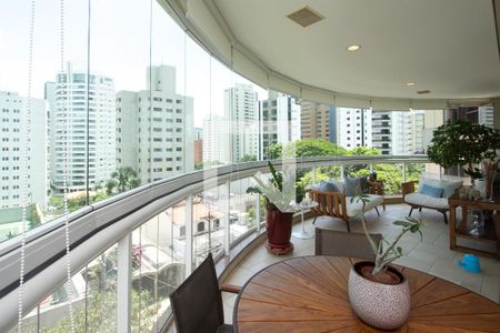 Varanda de apartamento à venda com 3 quartos, 206m² em Planalto Paulista, São Paulo