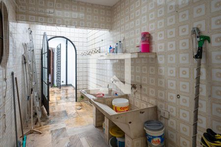 Casa à venda com 285m², 3 quartos e 4 vagasDespensa