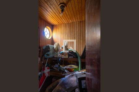 Casa à venda com 285m², 3 quartos e 4 vagasBanheiro