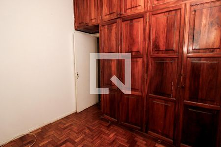 Quarto 1 de apartamento para alugar com 3 quartos, 116m² em Cruzeiro, Belo Horizonte