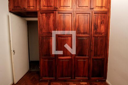 Quarto 1 de apartamento para alugar com 3 quartos, 116m² em Cruzeiro, Belo Horizonte