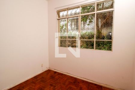 Quarto 1 de apartamento para alugar com 3 quartos, 116m² em Cruzeiro, Belo Horizonte
