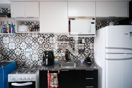 Cozinha  de apartamento para alugar com 2 quartos, 40m² em Vila Silvia, São Paulo