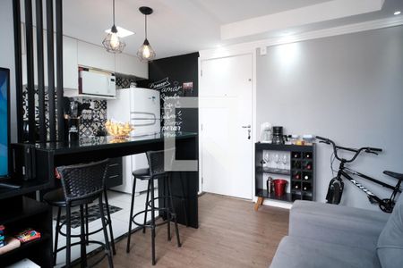 Sala de apartamento para alugar com 2 quartos, 40m² em Vila Silvia, São Paulo