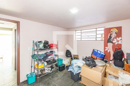 Casa à venda com 360m², 4 quartos e 3 vagasQuarto de Serviço 1