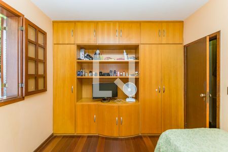 Casa à venda com 360m², 4 quartos e 3 vagasQuarto 3