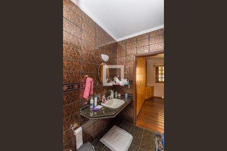 Casa à venda com 360m², 4 quartos e 3 vagasBanheiro da Suíte