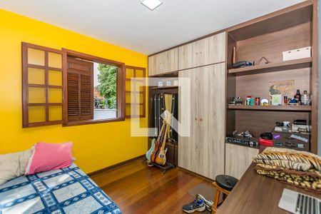 Casa à venda com 360m², 4 quartos e 3 vagasQuarto 2