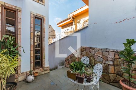 Casa à venda com 360m², 4 quartos e 3 vagasQuintal