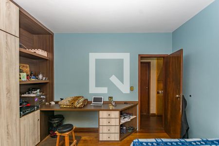 Casa à venda com 360m², 4 quartos e 3 vagasQuarto 2