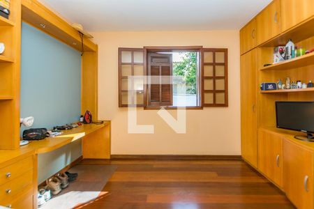 Casa à venda com 360m², 4 quartos e 3 vagasQuarto 3