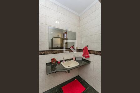 Casa à venda com 360m², 4 quartos e 3 vagasBanheiro Social