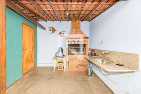 Casa à venda com 360m², 4 quartos e 3 vagasChurrasqueira