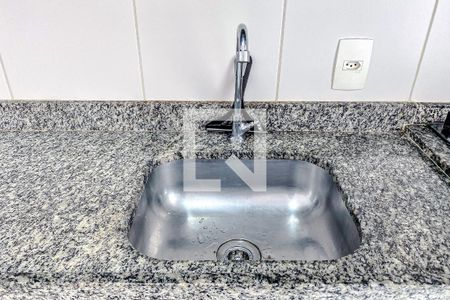 Cozinha de apartamento para alugar com 2 quartos, 53m² em Mooca, São Paulo