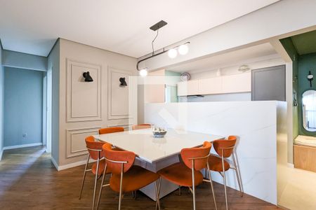 Apartamento à venda com 106m², 2 quartos e 2 vagasSala