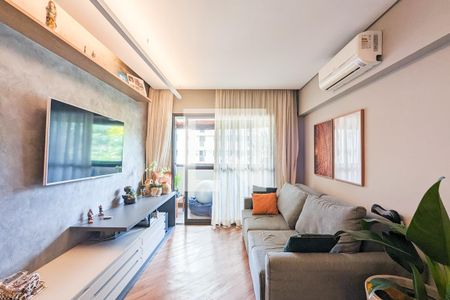 Apartamento à venda com 106m², 2 quartos e 2 vagasSala