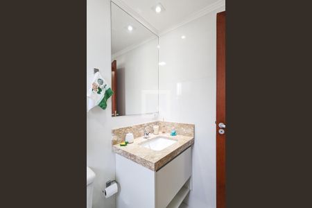 Apartamento à venda com 106m², 2 quartos e 2 vagasBanheiro da suíte 1