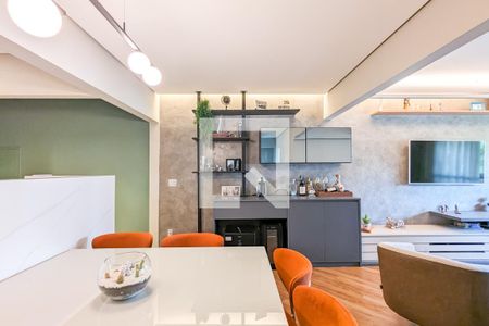 Apartamento à venda com 106m², 2 quartos e 2 vagasSala