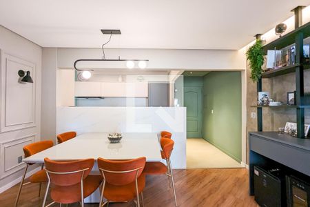 Apartamento à venda com 106m², 2 quartos e 2 vagasSala